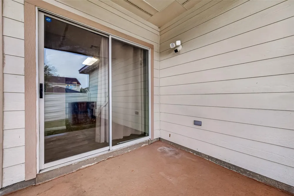 11747 Jelicoe Drive Houston, TX 77047