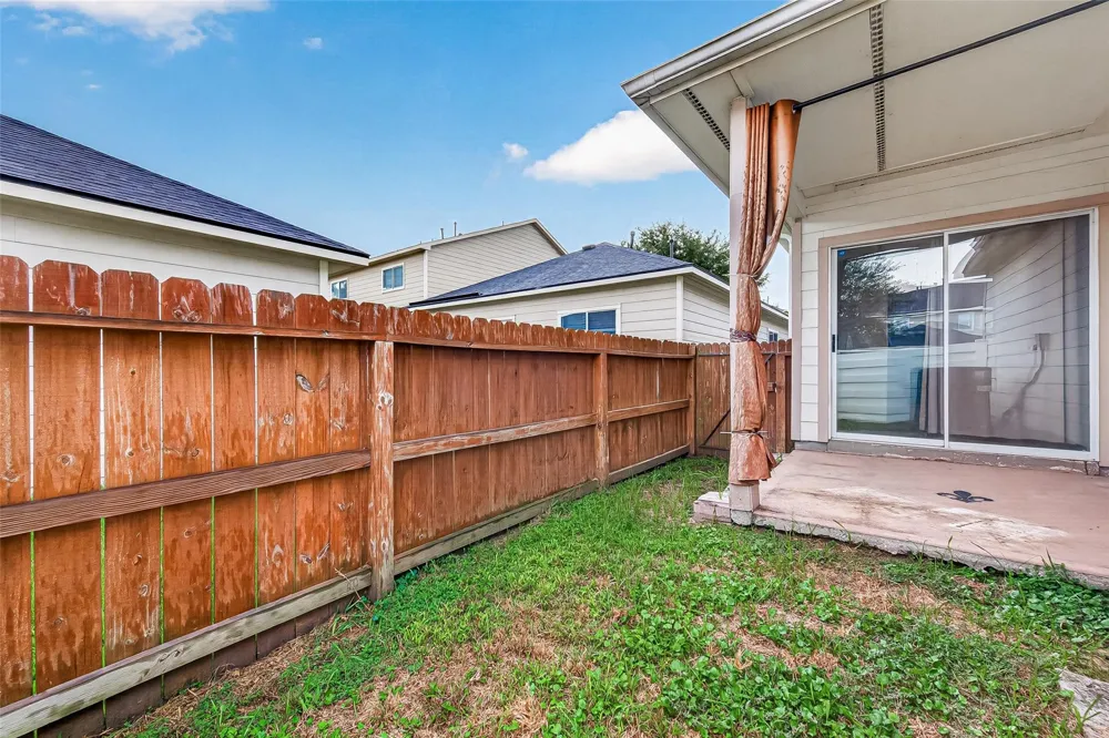 11747 Jelicoe Drive Houston, TX 77047