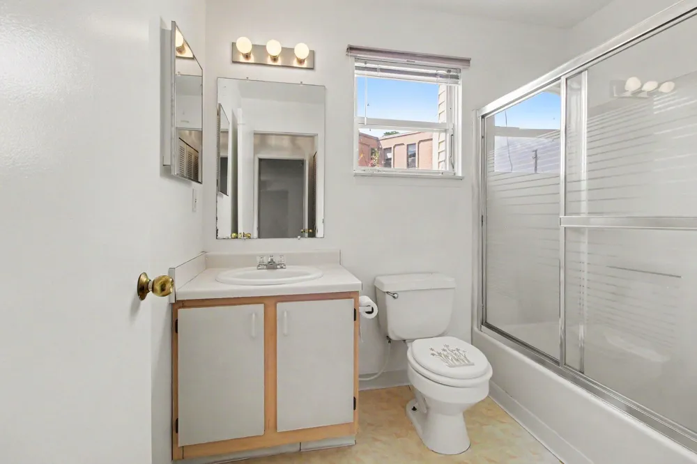 2241 S Huron Parkway #1 Ann Arbor, MI 48104