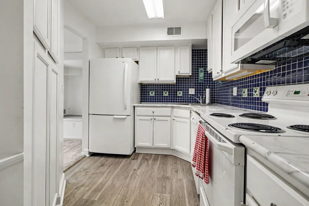 2241 S Huron Parkway #1 Ann Arbor, MI 48104