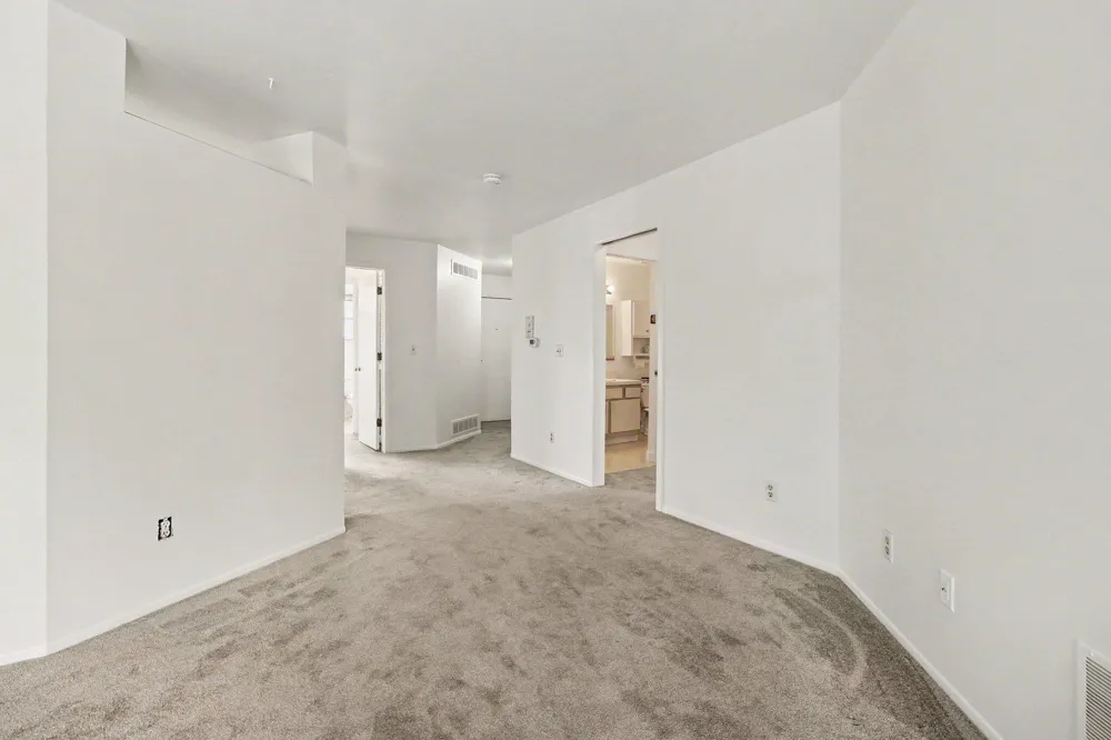 2241 S Huron Parkway #1 Ann Arbor, MI 48104