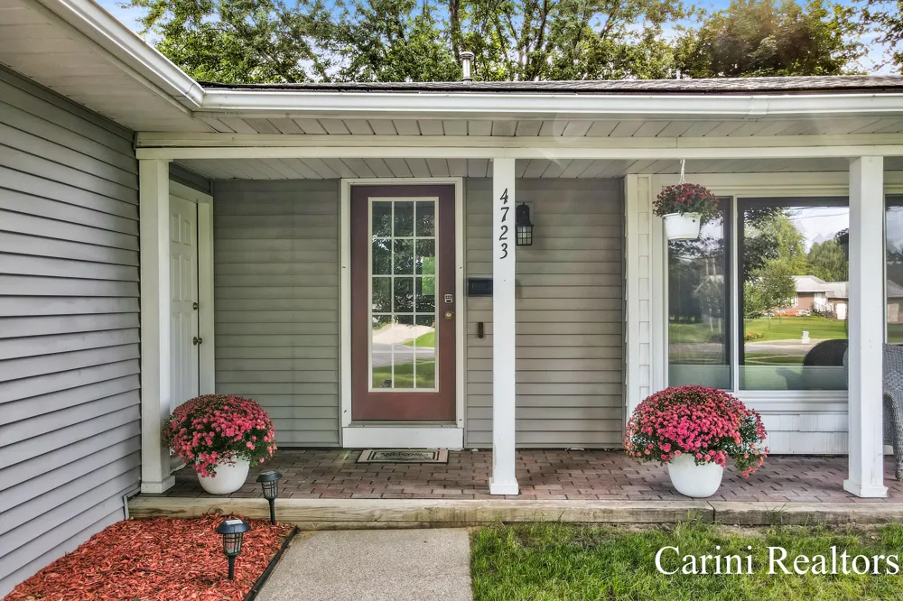 4723 62nd Street Holland, MI 49423