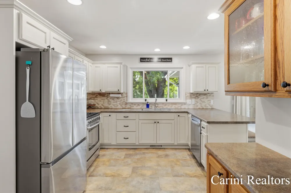 4723 62nd Street Holland, MI 49423