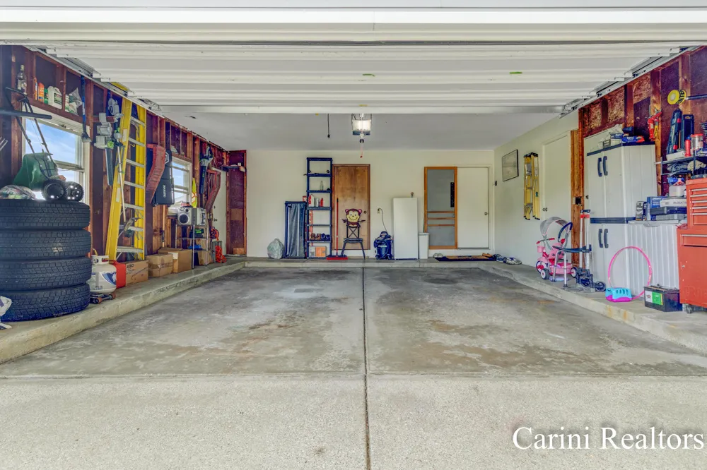 4723 62nd Street Holland, MI 49423