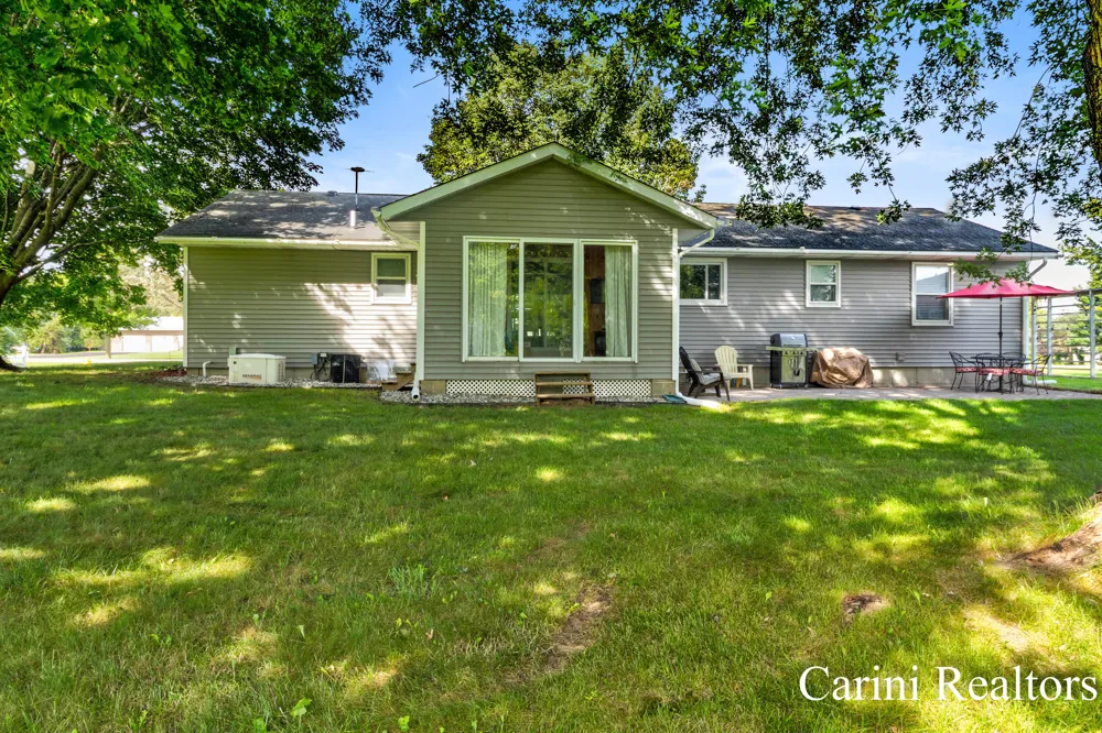4723 62nd Street Holland, MI 49423