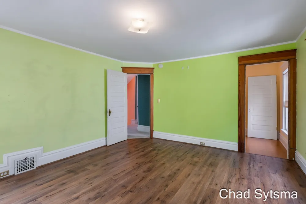 219 Carroll Avenue SE Grand Rapids, MI 49506