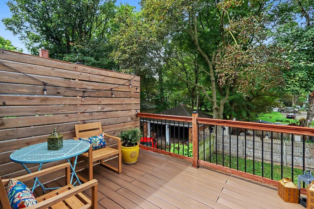 1012 Oak Street Kalamazoo, MI 49008