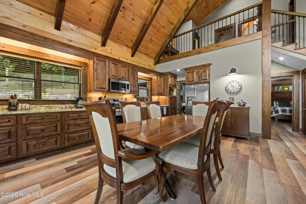 91 Riverview Drive Robbinsville, NC 28771
