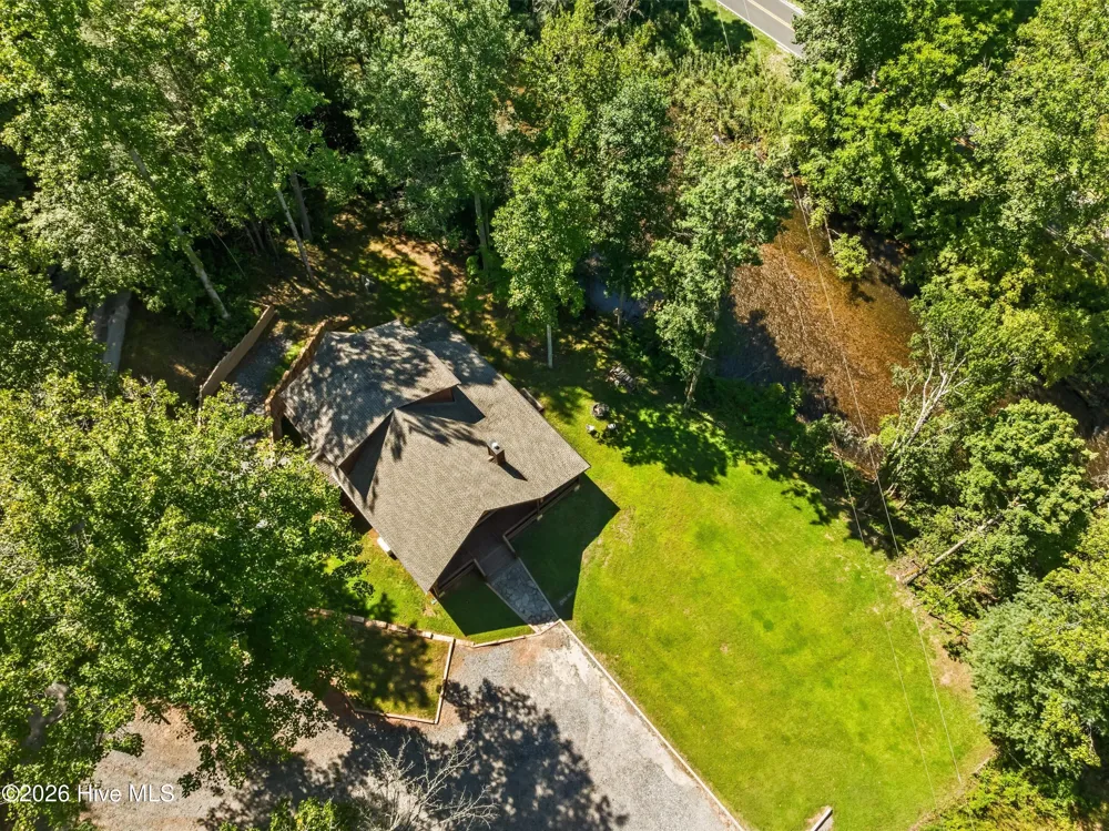 91 Riverview Drive Robbinsville, NC 28771