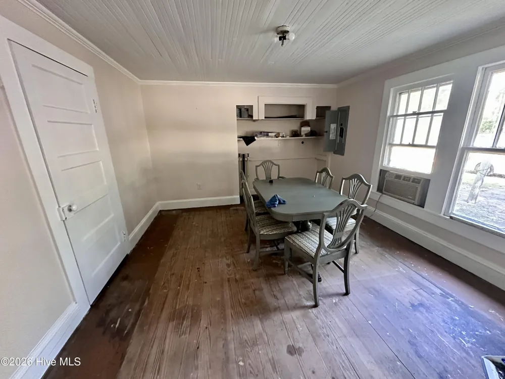 757 Pamlico Street Belhaven, NC 27810