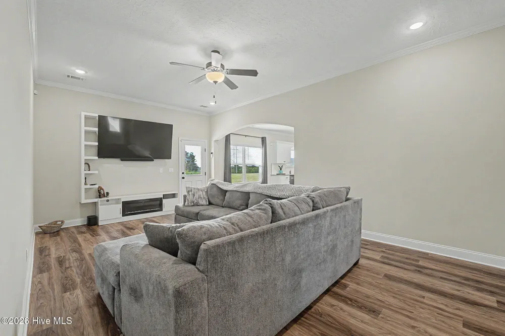 6019 Pelion Park Warrenville, SC 29851