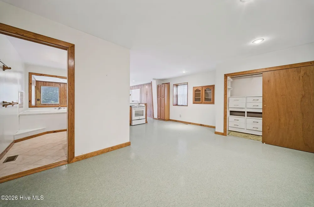 625 Okisko Road Elizabeth City, NC 27909