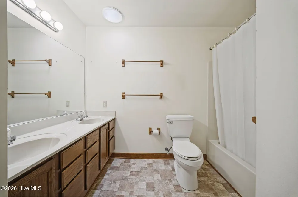 625 Okisko Road Elizabeth City, NC 27909