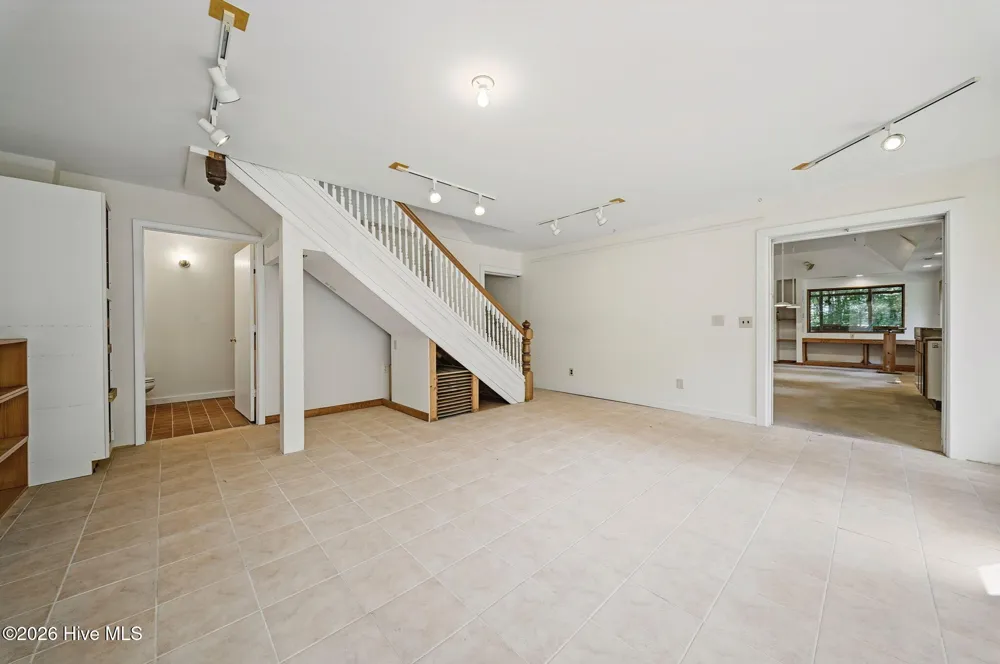 625 Okisko Road Elizabeth City, NC 27909