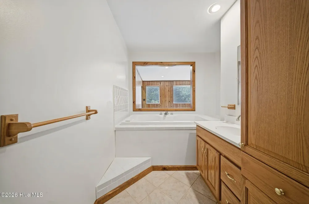 625 Okisko Road Elizabeth City, NC 27909