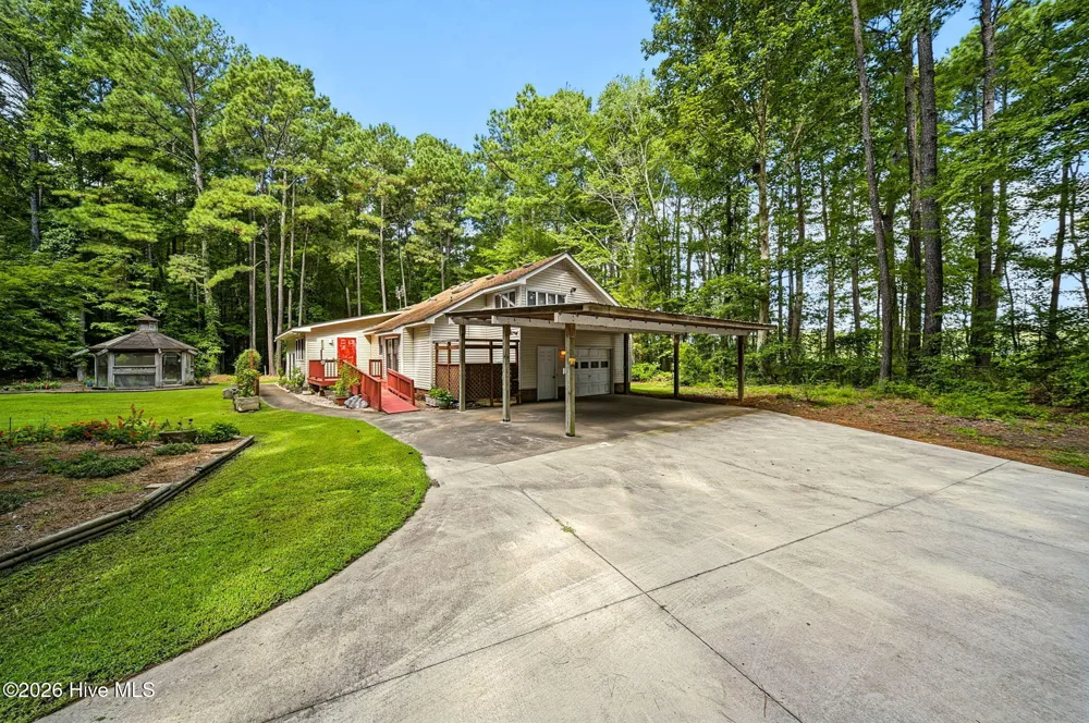 625 Okisko Road Elizabeth City, NC 27909