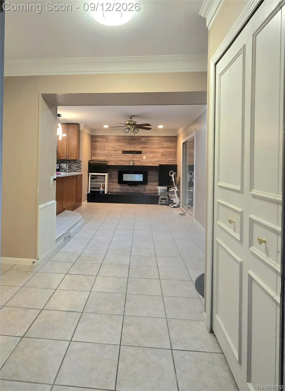 38775 Littlefield Drive Sterling Heights City, MI 48312