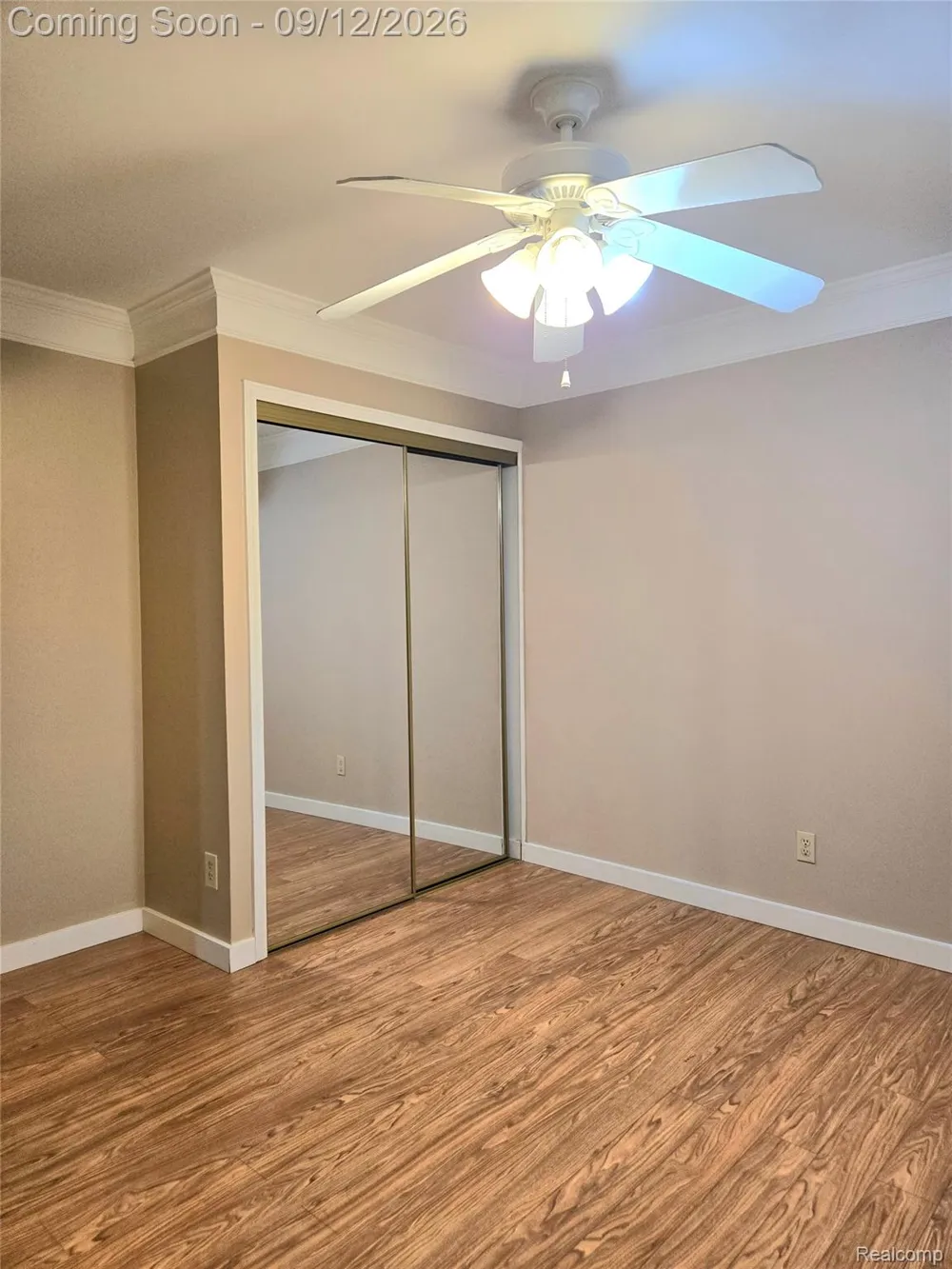 38775 Littlefield Drive Sterling Heights City, MI 48312