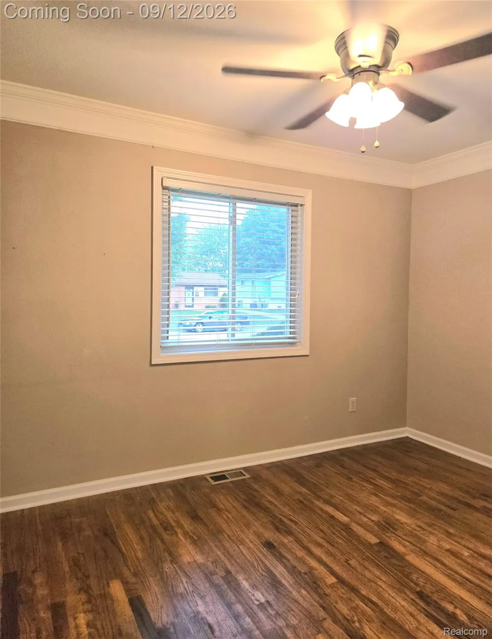 38775 Littlefield Drive Sterling Heights City, MI 48312