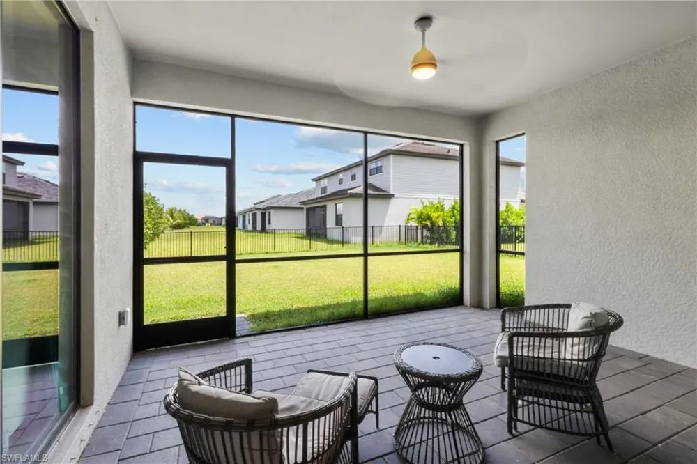 11387 Canopy Loop Fort Myers, FL 33913