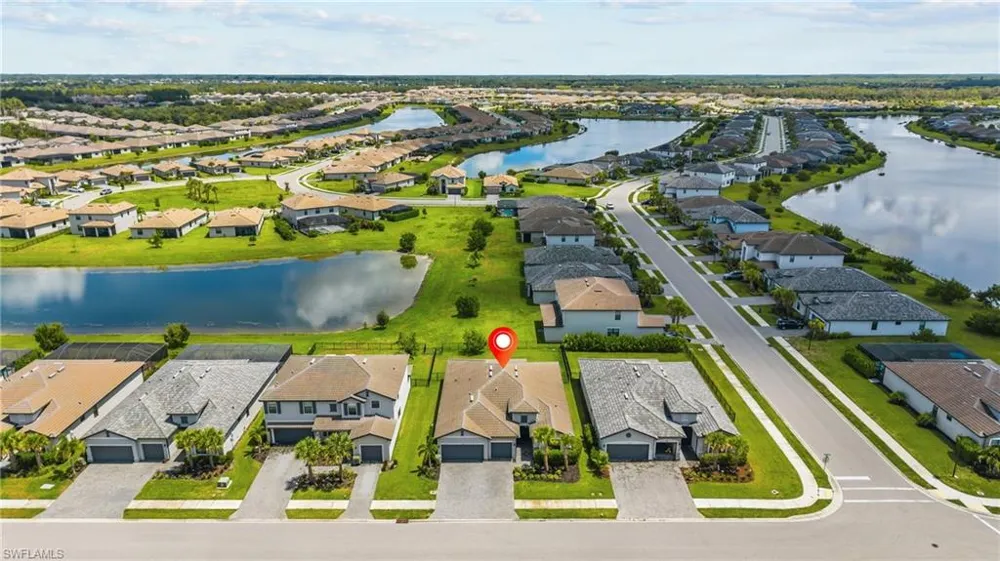 11387 Canopy Loop Fort Myers, FL 33913