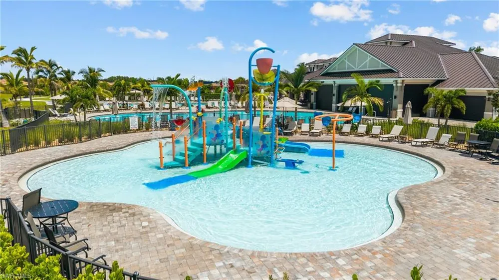 11387 Canopy Loop Fort Myers, FL 33913