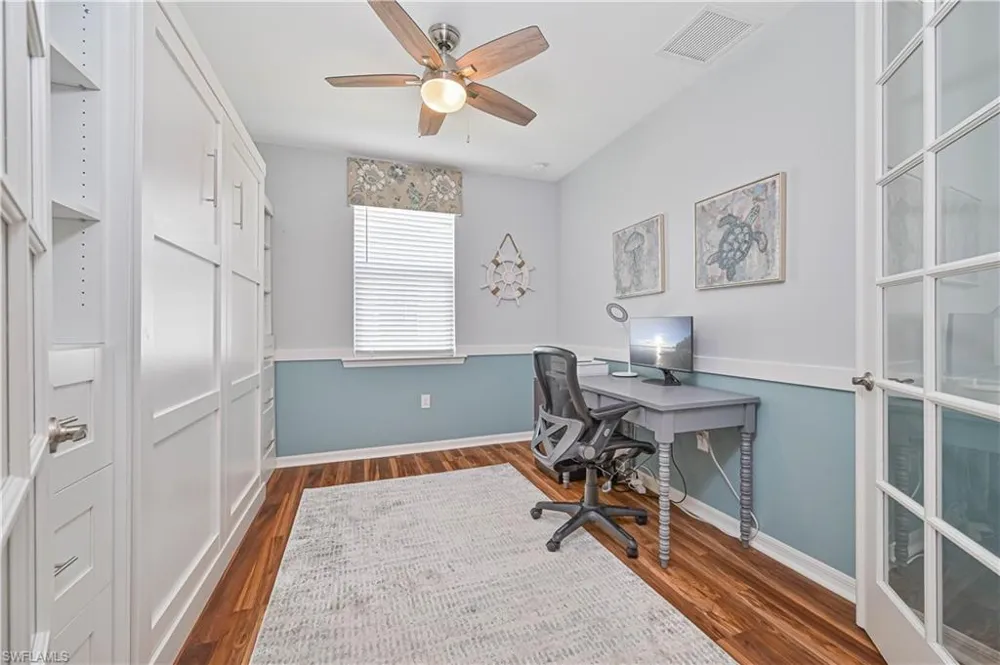 14919 Edgewater Circle Naples, FL 34114
