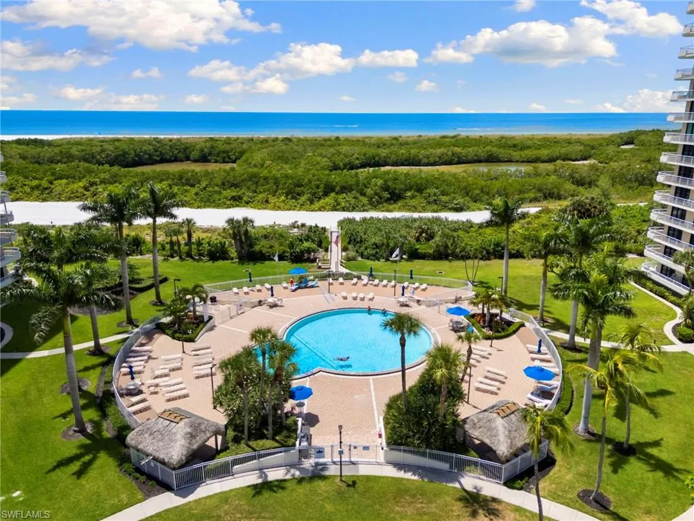 380 Seaview Court #203 Marco Island, FL 34145