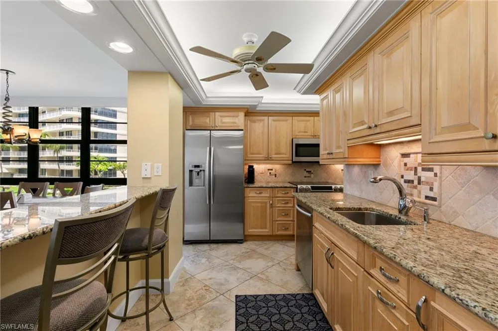 380 Seaview Court #203 Marco Island, FL 34145