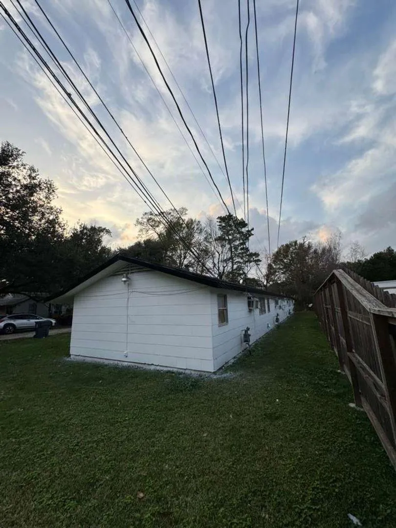 116 6th Avenue Nederland, TX 77627