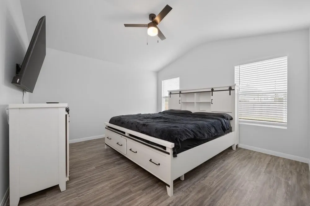72 County Road 51028 Cleveland, TX 77327