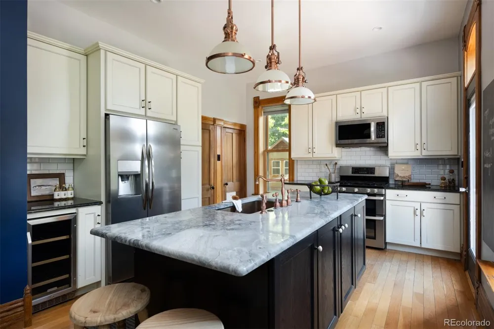 2536 Gilpin Street Denver, CO 80205