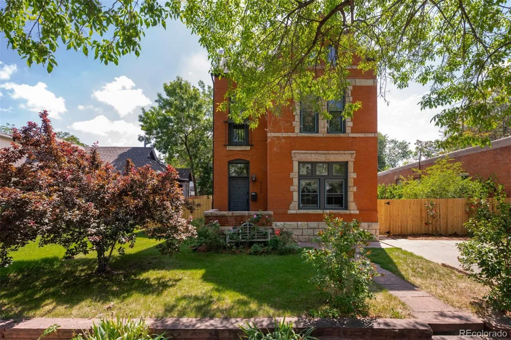2536 Gilpin Street Denver, CO 80205