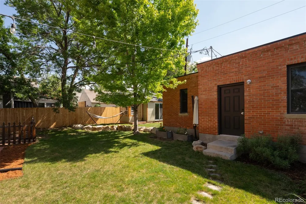 2536 Gilpin Street Denver, CO 80205