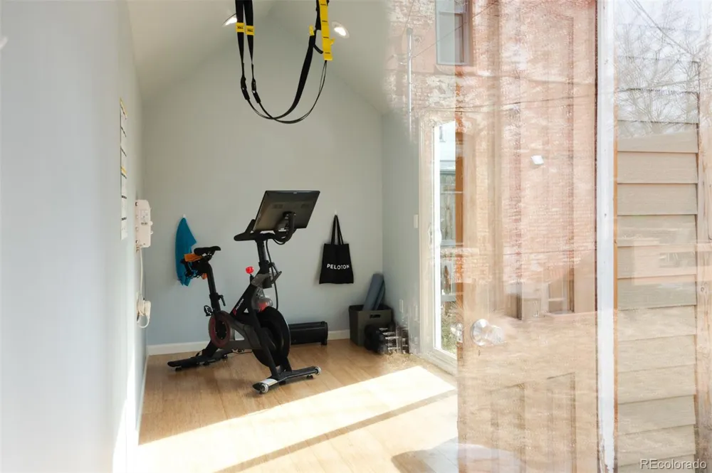 2536 Gilpin Street Denver, CO 80205