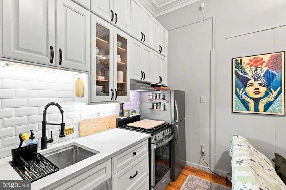 265 S 9TH #1M Philadelphia, PA 19107