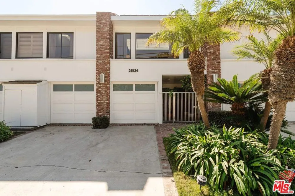 25124 Malibu Road Malibu, CA 90265