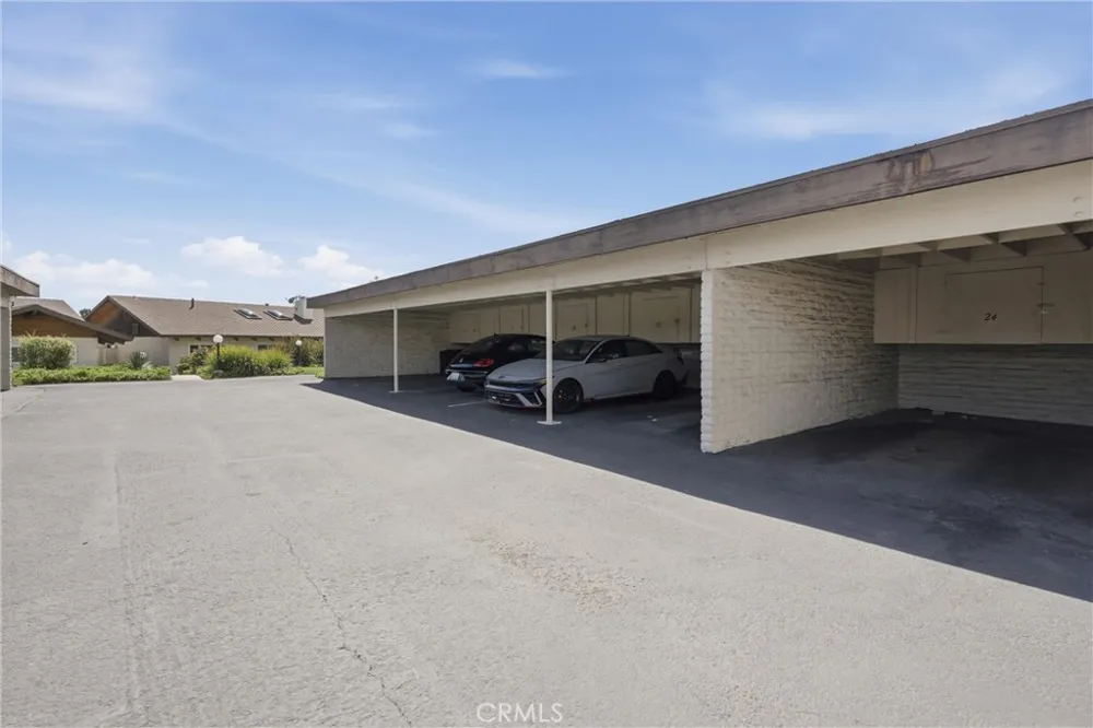 5046 Lakeview Avenue #24 Yorba Linda, CA 92886