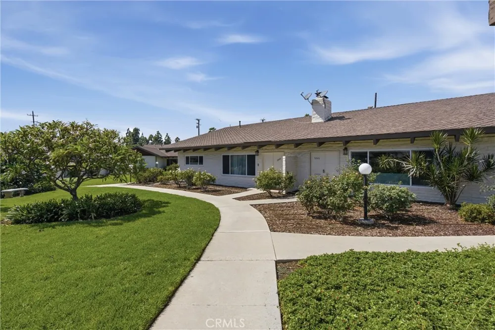 5046 Lakeview Avenue #24 Yorba Linda, CA 92886