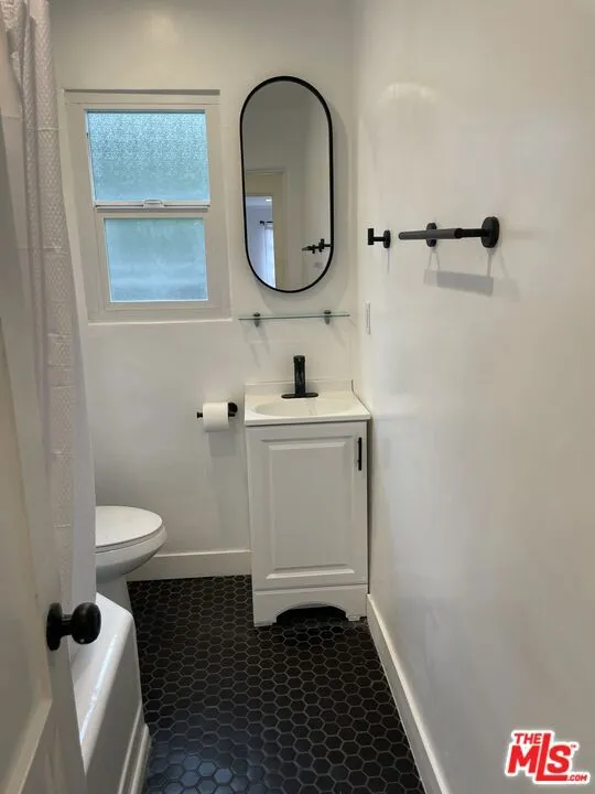 1254 Orange Grove Avenue #4 Los Angeles, CA 90046