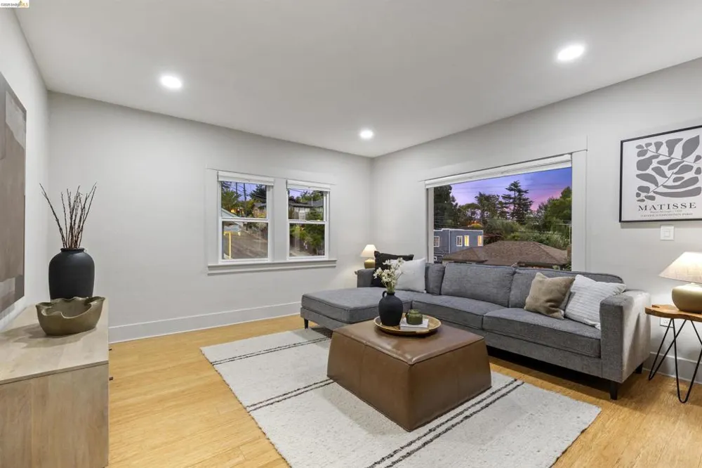 3701 Green Acre Rd Oakland, CA 94619