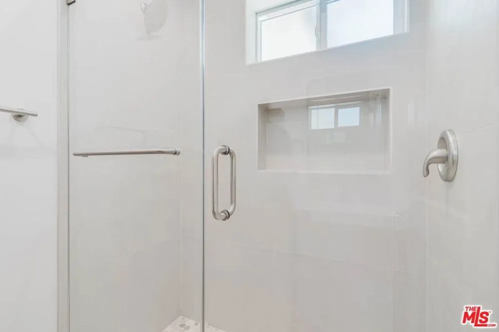 13245 Calcutta Street Los Angeles, CA 91342