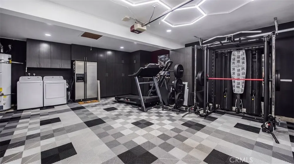 189 S Solana Drive #1 Orange, CA 92869