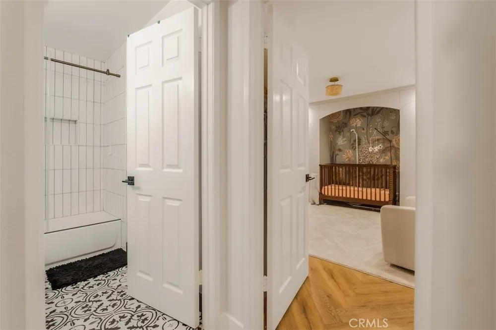 189 S Solana Drive #1 Orange, CA 92869
