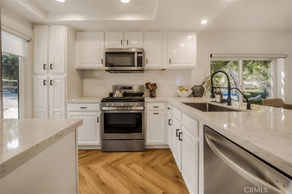 189 S Solana Drive #1 Orange, CA 92869