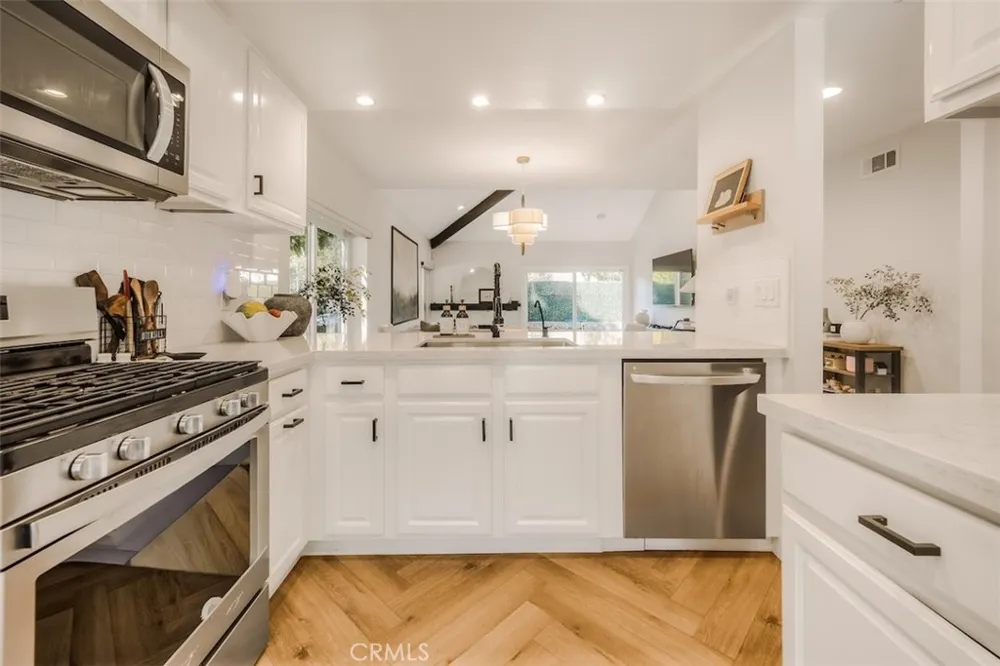 189 S Solana Drive #1 Orange, CA 92869