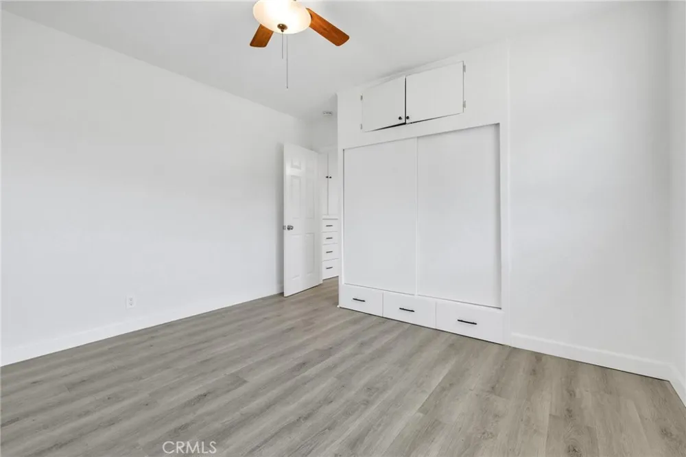 1136 E 71st Long Beach, CA 90805