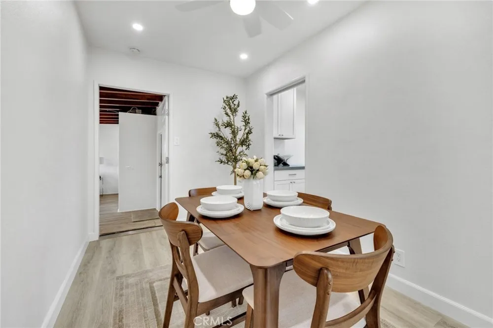 1136 E 71st Long Beach, CA 90805