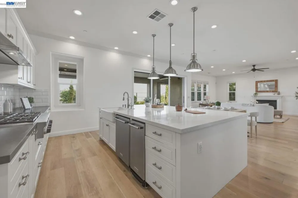 2049 Elderberry Dr San Ramon, CA 94582
