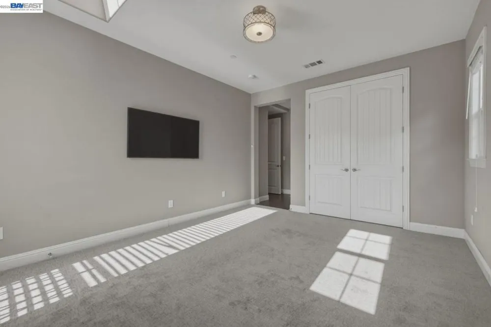 2049 Elderberry Dr San Ramon, CA 94582